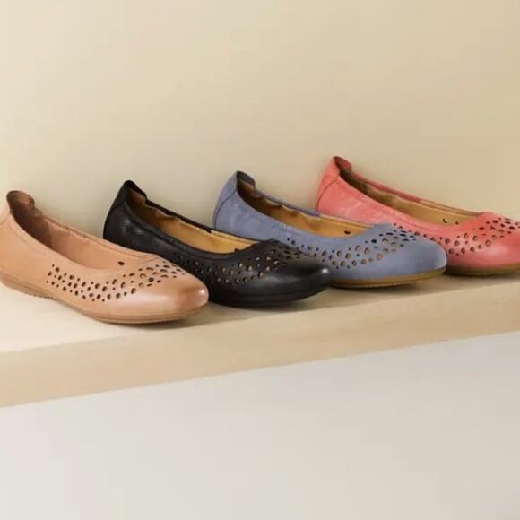 Josef Seibel black Pippa 29 Leather Laser Cut Ballerina Flats - Picture 3 of 8